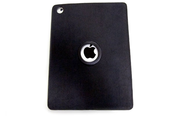 ipevo-pv01-ipad-case-review-in-ipad-back