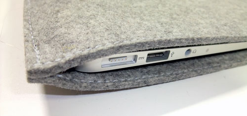 macbook-air-sleeve-insert-completely