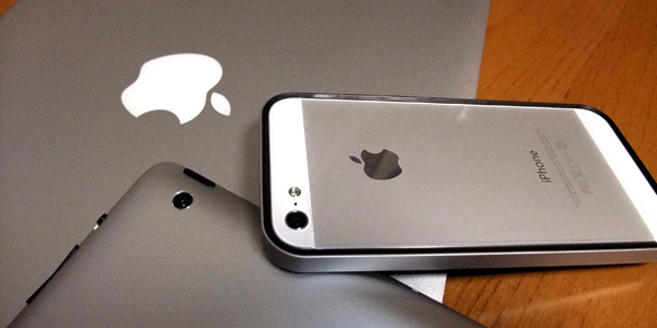 【レビュー】『iPhone5』用バンパー『フラットバンパーセット for iPhone5』が超絶美しい