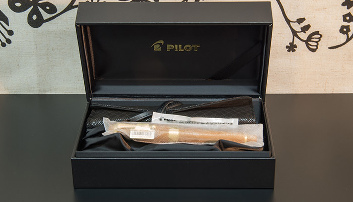 pilot-custom-ichii-review-black-box-inside