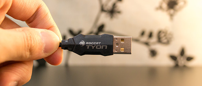 roccat-tyon-review-usb-cable