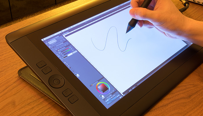 review-ipad-pro-part2-cintiq-drawing