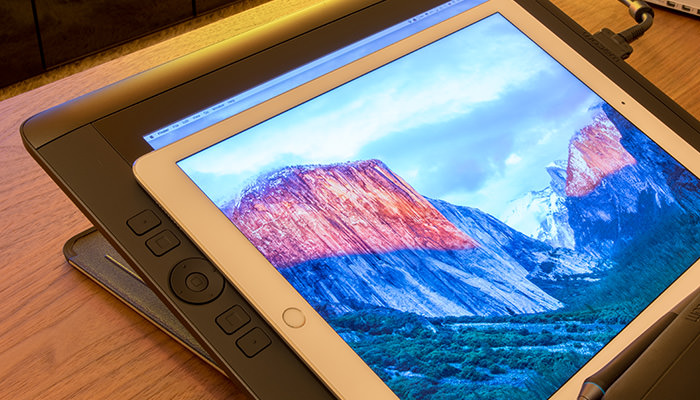 review-ipad-pro-part2-cintiq-screen-reflection-compare