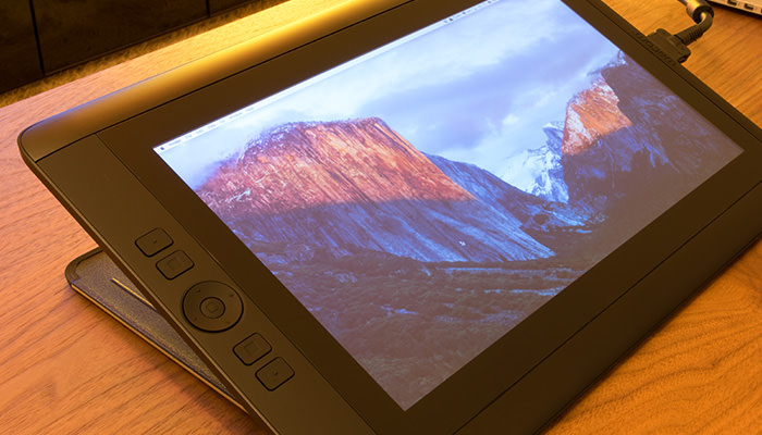 review-ipad-pro-part2-cintiq-screen-reflection