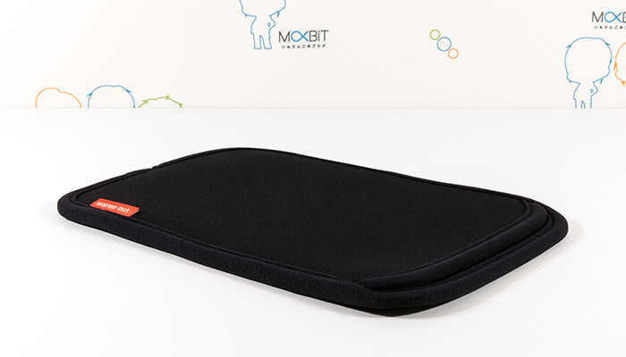 review-sanwa-slip-in-case-for-ipads-body