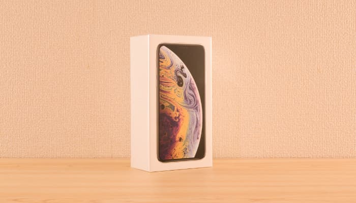 review-iphone-xs-package